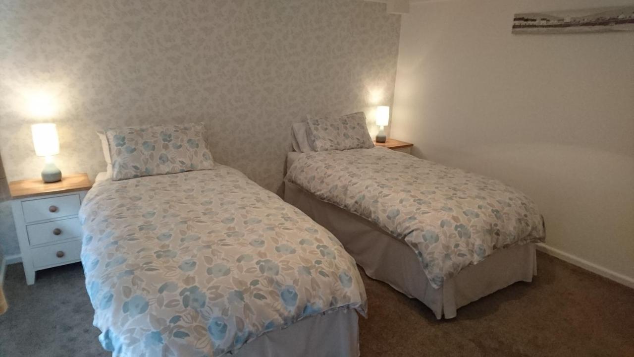 Nettle Bank Bed & Breakfast Lyme Regis Exterior foto