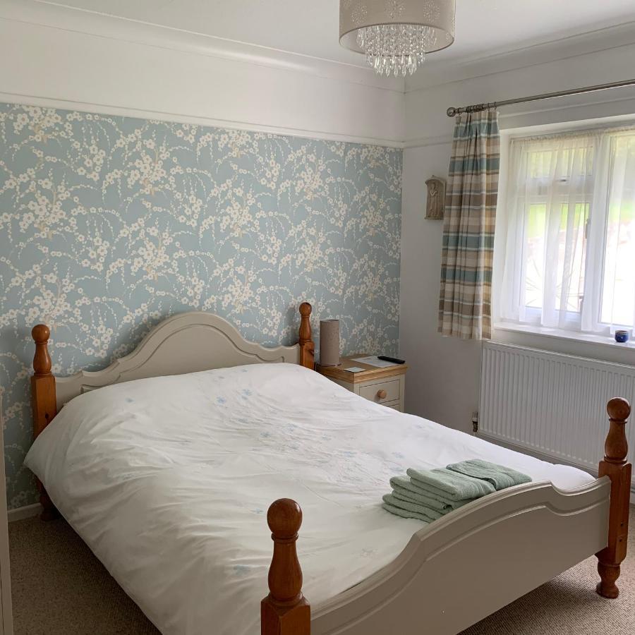 Nettle Bank Bed & Breakfast Lyme Regis Exterior foto